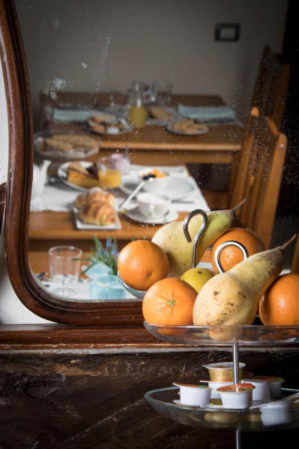 Locanda Del Borgo Prunetto ภายนอก รูปภาพ